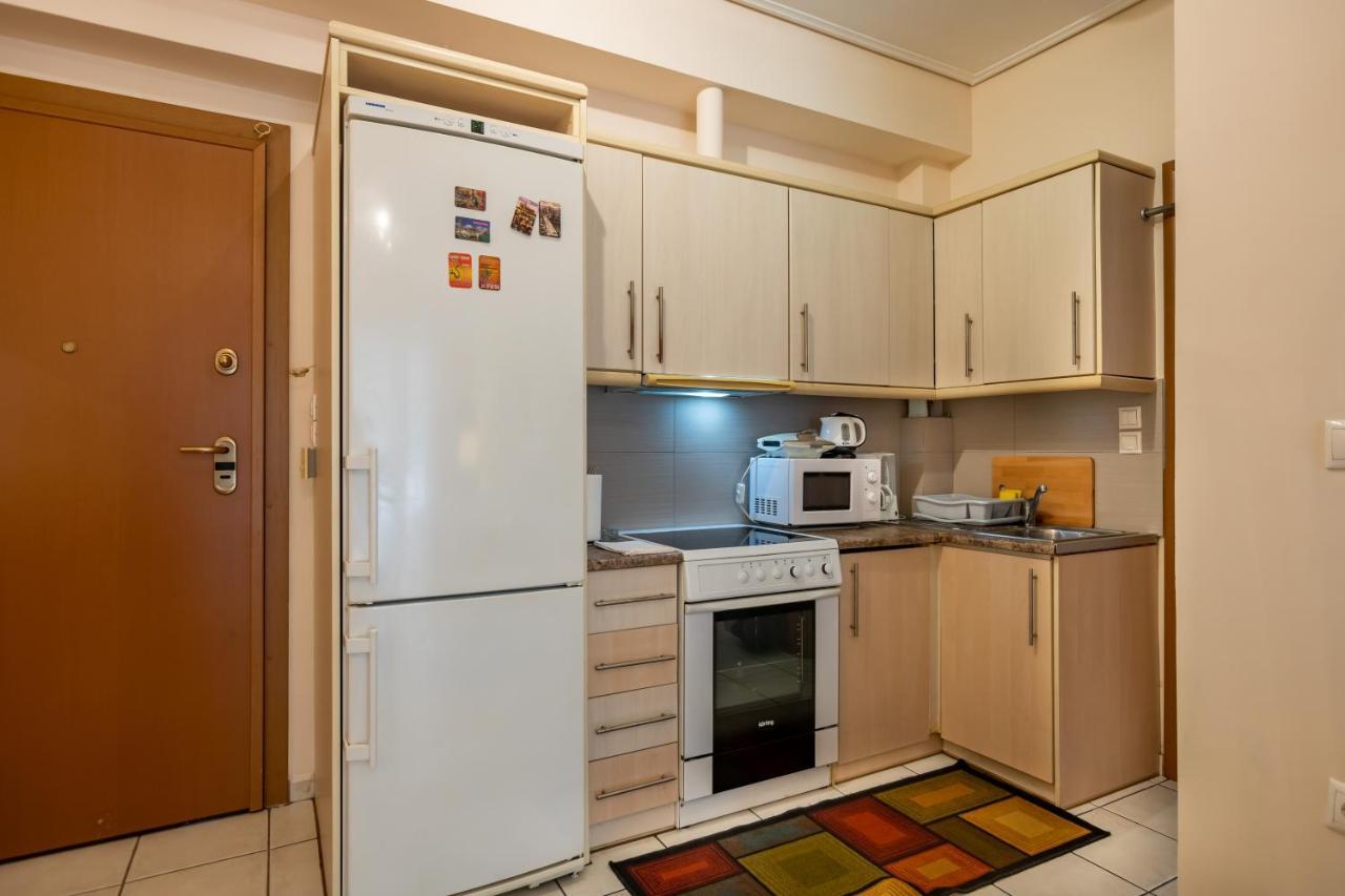 Flat In Excellent Location With Private Parking Apartment Athena Bagian luar foto