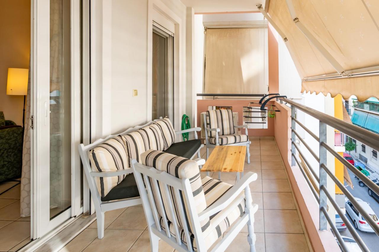 Flat In Excellent Location With Private Parking Apartment Athena Bagian luar foto